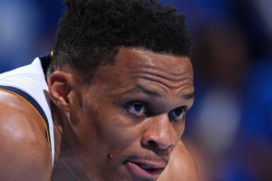 國王主帥：我一直是威少的球迷 非?？粗厮母偁帬顟B(tài)和拼勁