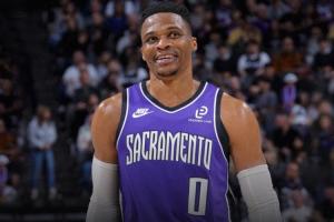 離家還近呢！威少雖簽一年底薪360萬 生涯總薪資可高達(dá)3.49億