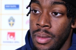 連負瑞士科索沃，伊蘭加賽后致歉：只想向瑞典人民說一聲對不起