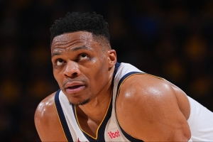 媒體人：威少身體素質(zhì)遠(yuǎn)不如巔峰 但他打球還是很有觀賞性的