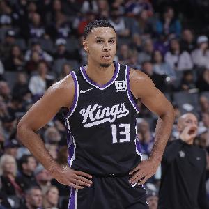 國王GM談續(xù)約穆雷：他很全面人品出眾 與球隊理念高度契合