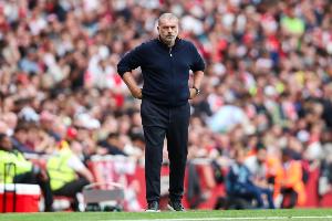 郵報(bào)：澳波曾輸球后更衣室對(duì)球員咆哮 訓(xùn)練身體對(duì)抗要求遠(yuǎn)超以往