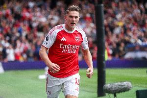 塔帥：約克雷斯的狀態(tài)沒(méi)有問(wèn)題，他只是運(yùn)氣太差了