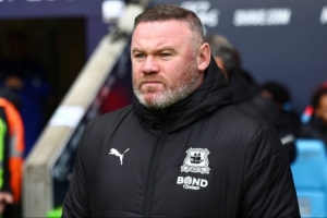 曼聯(lián)舊將：魯尼執(zhí)教曼聯(lián)幾乎沒(méi)戲，來(lái)帶一帶年輕前鋒還是不錯(cuò)的