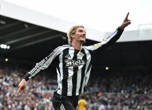 英媒：紐卡目標(biāo)是新賽季年收入超4億鎊 若想冬窗簽人資金充裕