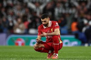 薩拉赫本賽季英超盤帶成功率僅為10%，所以嘗試10次+的球員中最低