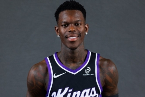 疾速突破！施羅德13中6得14分1板7助2斷1帽 無奈未能救主