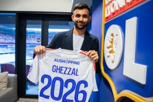 太陽(yáng)報(bào)：歐足聯(lián)正調(diào)查里昂新援加扎爾在歐聯(lián)違規(guī)上場(chǎng)一事