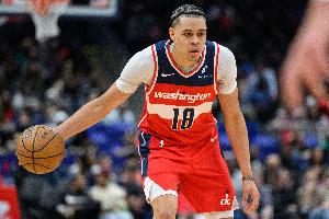 成長(zhǎng)迅速！凱肖恩-喬治半場(chǎng)10中7高效拿下18分5板3助2斷1帽