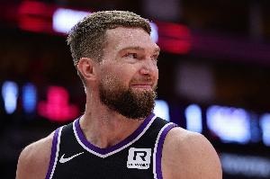 關鍵補籃2+0準絕殺！小薩賽季首秀9投6中砍下12+12