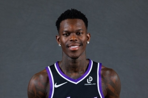 打得可以了！施羅德18中7拿到18分2板12助1斷1帽