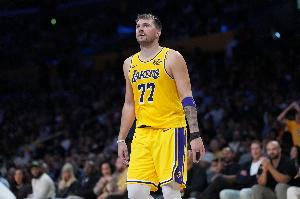 開賽傷病潮！湖人今日戰(zhàn)國王5人缺陣 正式陣容僅9人可以出戰(zhàn)