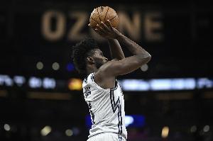 是否考慮過讓艾薩克更早上場？莫斯利：考慮過多種輪換但未奏效