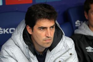 率隊(duì)排英超第二！每體：切爾西、畢巴關(guān)注伯恩茅斯主帥伊勞拉