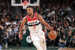 歷史第18位！麥科勒姆職業(yè)生涯三分命中總數(shù)達到2000個