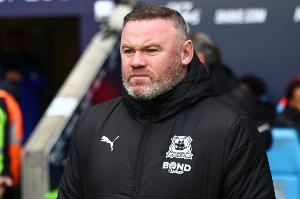 魯尼：當(dāng)年加盟曼聯(lián)之前差點去了紐卡，當(dāng)時兩家俱樂部都想要我