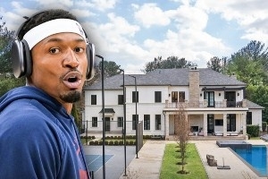 1100萬(wàn)美元！比爾正掛牌奇才時(shí)期買(mǎi)的豪宅 自帶室內(nèi)籃球場(chǎng)&泳池