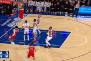 就喜歡這么打！惠特摩爾反擊空接暴扣