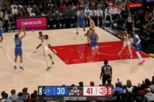 奮力反擊！席爾瓦三分穿針 魔術(shù)內(nèi)外開花回敬10-0攻擊波