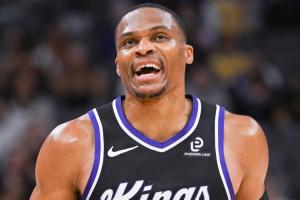 春風(fēng)許我再少年！威少13中9砍下23分16板10助 拿下第204次三雙！