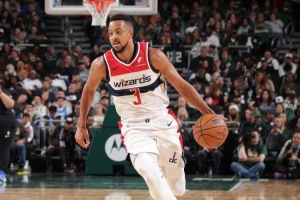 災(zāi)難！麥科勒姆10投僅1中拿到3分4助 三分4中0