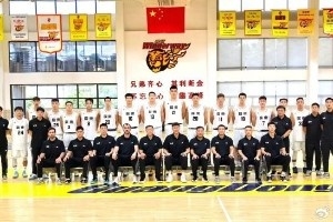 李炎哲曬大合照和金牌照：全運(yùn)會體驗(yàn)卡 謝謝大家