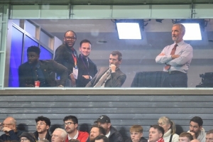 羅伊·基恩：如果同處于最佳狀態(tài)，拉什福德上場順序應(yīng)在戈登之前