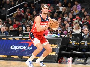 高效！基斯珀特10投7中&三分6中3砍下20分5籃板5助攻