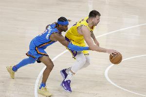 ??戰(zhàn)力榜：雷霆掘金前二不變 湖人升至第3 綠軍暴漲至第6快船24