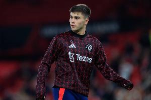 郵報(bào)：外租謝周三期間表現(xiàn)出色，曼聯(lián)小將阿瑪斯可能獲續(xù)約合同