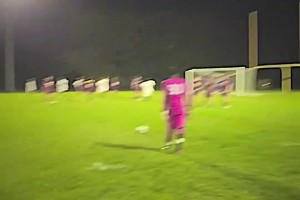 當(dāng)一個(gè)隊(duì)的主罰手是守門(mén)員，你就能知道他的含金量