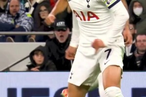 充滿藝術(shù)感的一球！名場(chǎng)面：慢鏡頭看孫興慜的黃金搓射！