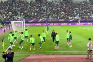 國安開始賽前熱身，這搶圈水平怎么樣