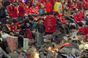 京廣線和隴海線的交匯處，河南球迷震撼出征了