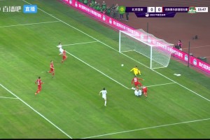 法比奧發(fā)飆！法比奧打門制造混亂，隨后補射先下一城